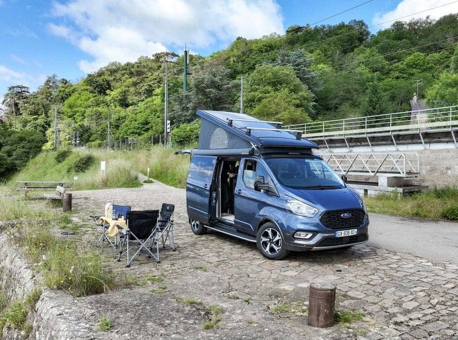 Ford Nugget Plus Azur - Image 4