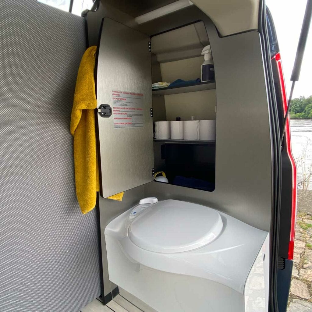 Ford Nugget Plus Silver - Image 5